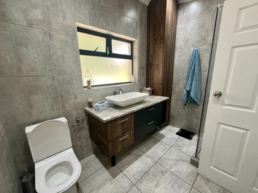 3 Bedroom Property for Sale in La Hoff North West